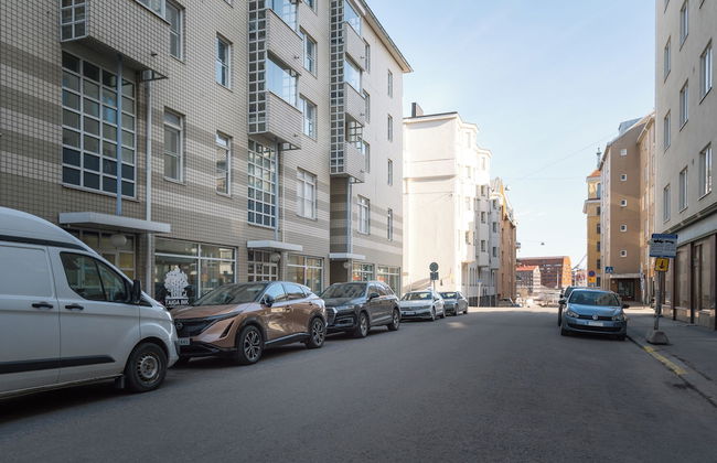 Modern 1BR Apartment with Balcony - Foto 29