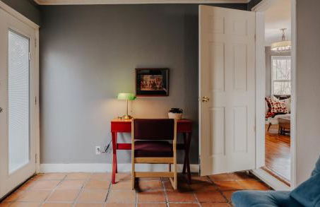 Magical Creekside UT Treehouse Walk to Moody Center - Foto 20