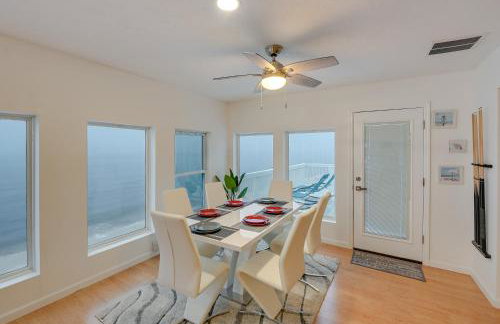 Alligator Point Beachfront Home with Private Hot Tub - Foto 9