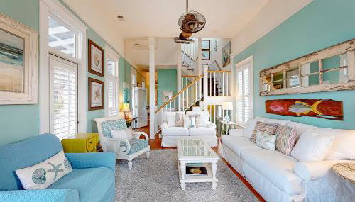 Charleston-style cottage w/ lovely decks, steps to the beach & pools - Foto 4