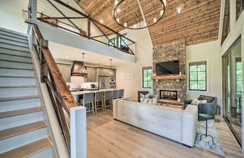 7 Mi to Ski Sapphire Valley Resort-Style Retreat - Foto 10