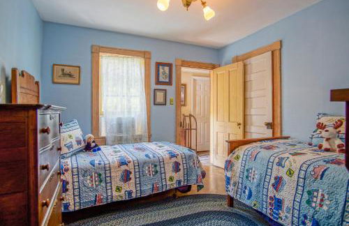 5 Br: Historic Glaab House in Cass, with AC, Amazing Kitchen, Covered Porches, Historical Landmark - Foto 28