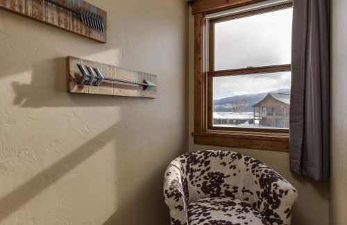 Alpine Airspace by KABINO Airpark Foosball Garage Satellite - Foto 49