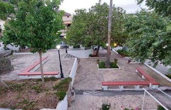 Christin P. Cute home with patio - Foto 46