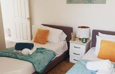 Deluxe Spacious Apartment in Chadwell Heath, London - Foto 9