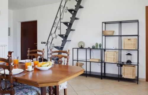 Villa Belveder - Piscina, Parco e Vista by Host Hero - Foto 9