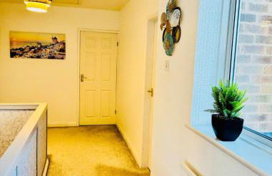 Beautiful and Spacious 4 Bed Room House In Coleshill-NEC - Foto 9