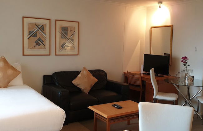 Sydney Hyde Park Paxsafe Apartments - Photo 14