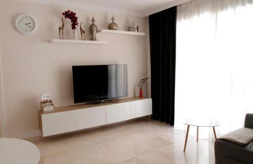 La Rada beach Estepona centro - Photo 4