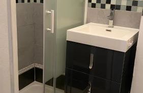 Le Suffren, studio classé ventilé ,wifi, à 100 m de la plage - Foto 15