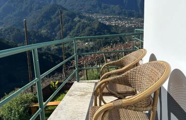 The Passion Fruit House - Photo 21