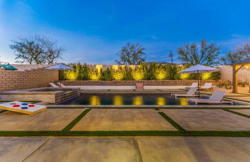 GAMEROOM, King Beds, Movie Projector, Heated Saltwater Pool, Golf and Games! - Foto 51