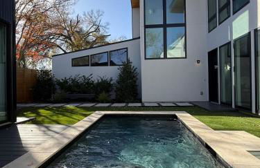 Architectural East Austin Home with Pool & Casita - Photo 43