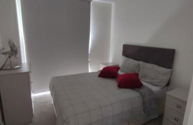 Modern 2 bedroom Apt with easy access to Central London, O2, Excel centre and Parking - Foto 16