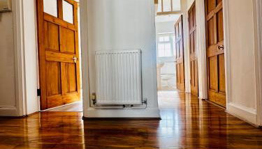 Apartment 2BR-free private parking-quick access to train into London-Wembley-Heathrow - Foto 3