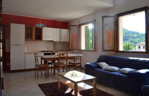 Residence con Piscina Vista Monte Nerone - Foto 10