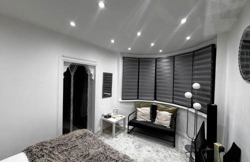 Modern One Bedroom Flat in Twickenham for Business Travelers - Foto 16