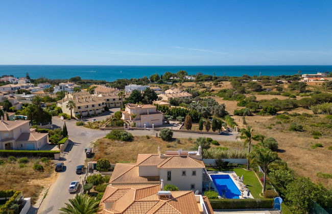 Luxury Villa in Albufeira With Heated Private Pool - Foto 38