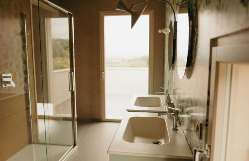 Modern House Among Spoltore Olive Trees - Foto 32