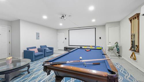 Luxe Family Escape with Games Hot Tub and Yard - Foto 4