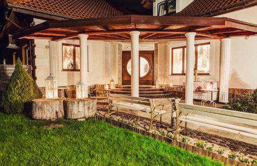 Dworek Kurowski - Foto 39