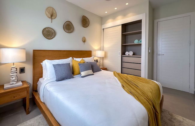 4 Bedroom Beach Penthouse w Private Rooftop - Foto 48