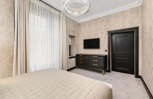 Near Transport - Hot tub - Fireplace - Sleeps 2 - Foto 8