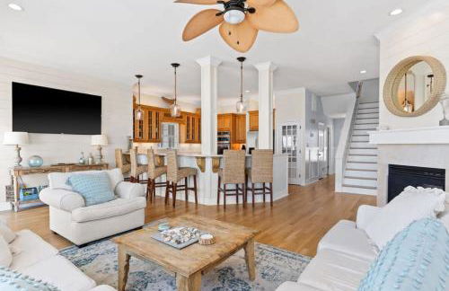 Topsail Treasure's - Oceanfront Luxury Spa Pool - Foto 12