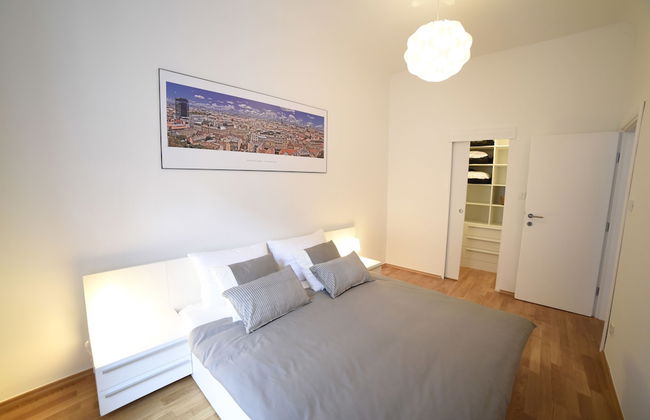 Downtown Zagreb Apartments - Photo 7