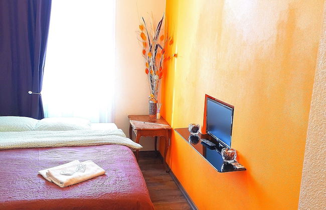 Orange Studio - Photo 60