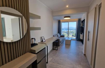 Corfelia Seaview Suites - Photo 14
