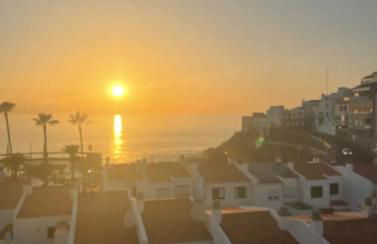 Nuevo apartamento privado con vistas al mar - Foto 27