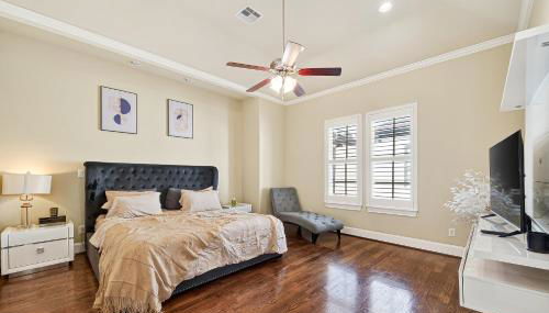 Tesla-Charger TX Medical Ctr Sleeps 7 5 beds - Foto 4