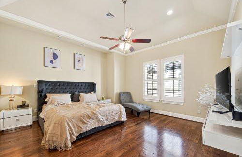 Tesla-Charger TX Medical Ctr Sleeps 7 5 beds - Foto 4