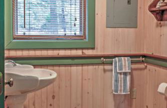 Waterfront Denmark Complex with Dock on 12 Acres! - Foto 20