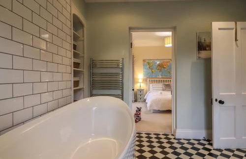 The Old Manor House - Photo 60