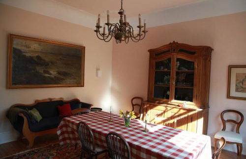 Rosie's Place: Furnished Apartment with Style - Foto 12