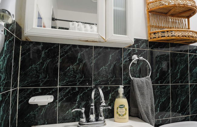 The Bergen Nest 2BR - Photo 32