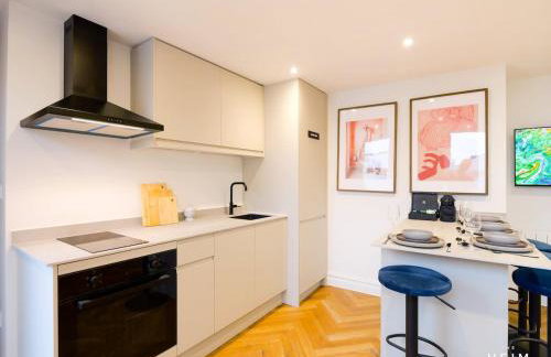 Herringbone at The Heim - Photo 6