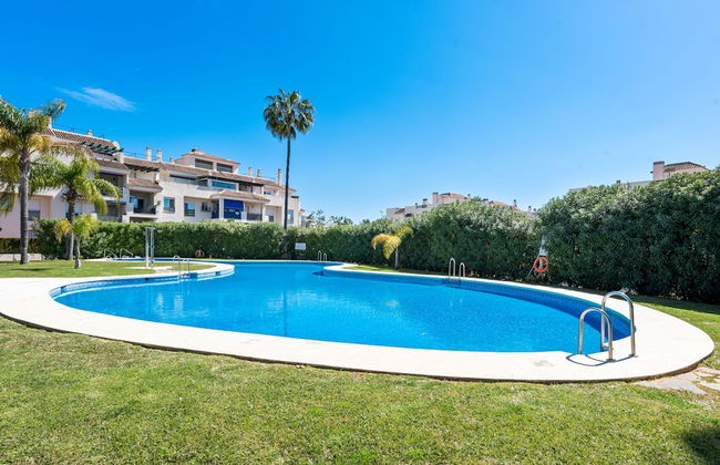 Sunny Getaway With Pool in Marbella - Ref M54 - Foto 10