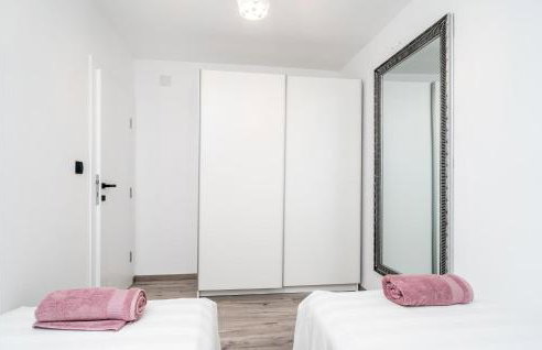 Beautiful Home In Trstenik With Kitchen - Foto 28