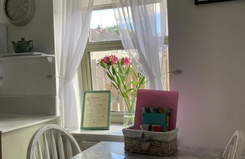 Cottage in Mid Calder Village near Edinburgh - Foto 13