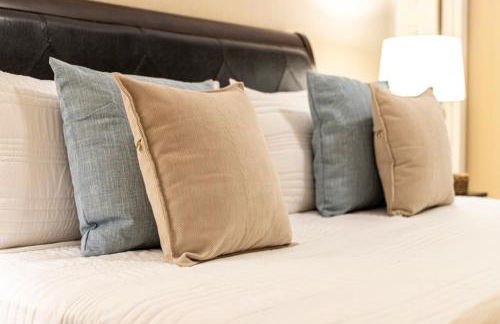 638 - Beautiful Villa Highlands Reserve Newly Modernized 4 Bedrooms with Pool - Foto 28