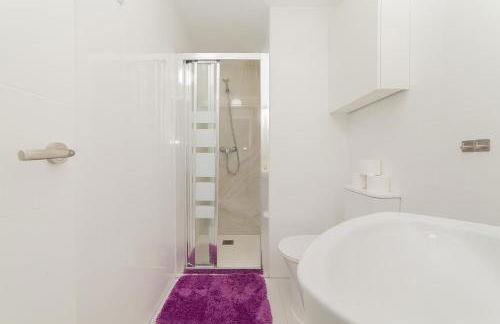 Buhardilla con terraza acogedora - Foto 25