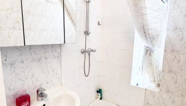 1Room Flat with Kitchen Near Neukölln & Kreuzberg - Foto 5