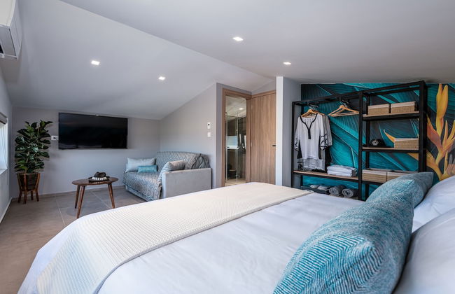 TAF Beach Villas with Tesla - Photo 38