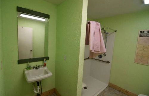 Authentic Lakota Tipi for Glamping in South Dakota - Foto 9