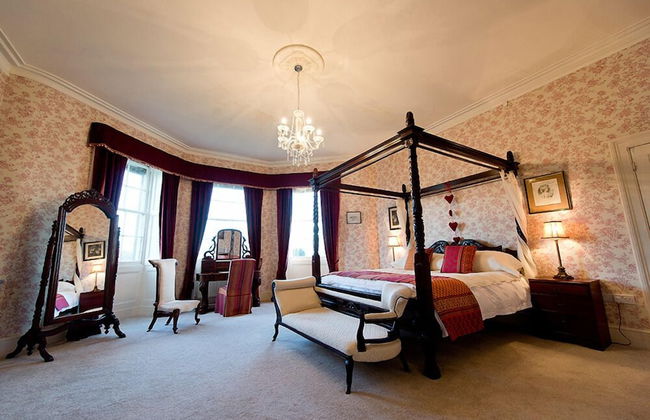 Burton Court - Foto 7