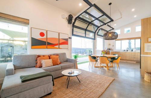 Vista Oasis with Spa, Pool, & Views - Foto 39