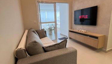 Apto em Bertioga com AC e Wi-Fi - 300m da praia - Foto 3